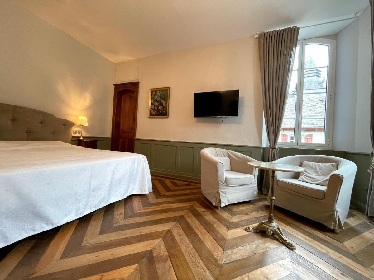 ホテル Maison D'Hotes Le Couvent バニエール・ド・ビゴール エクステリア 写真