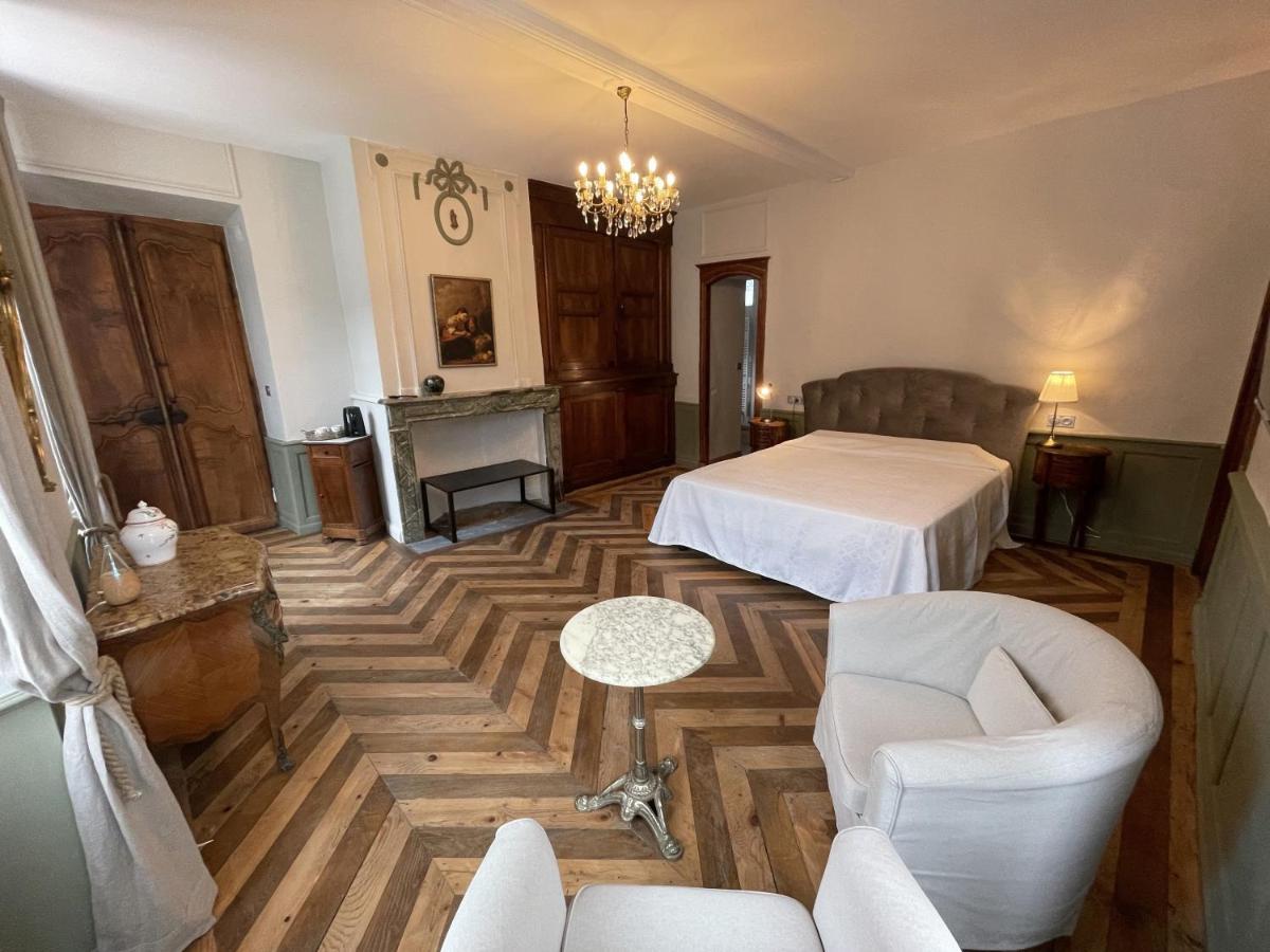 ホテル Maison D'Hotes Le Couvent バニエール・ド・ビゴール エクステリア 写真